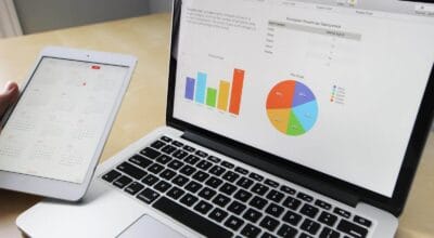 Como demonstrações financeiras podem ajudar a avaliar a saúde financeira de uma empresa